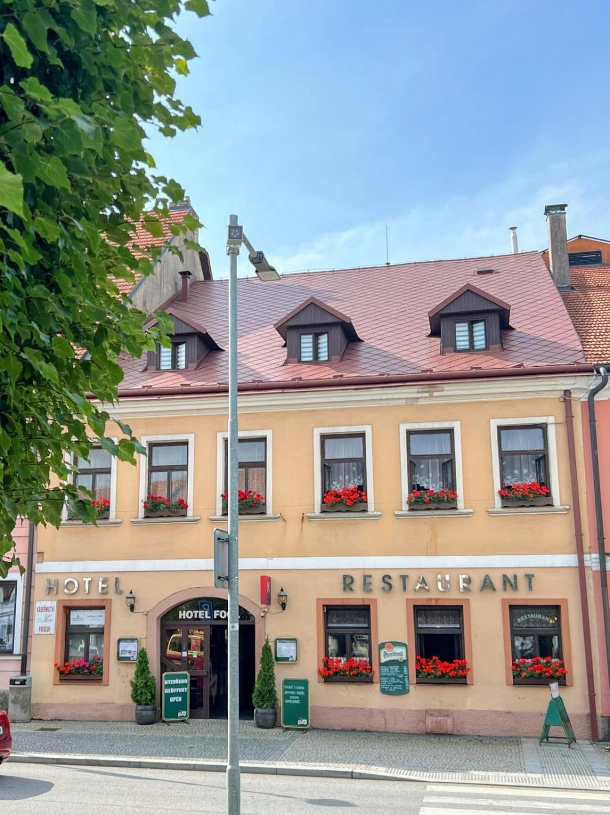 Hotel Fogl Nová Bystřice Екстериор снимка
