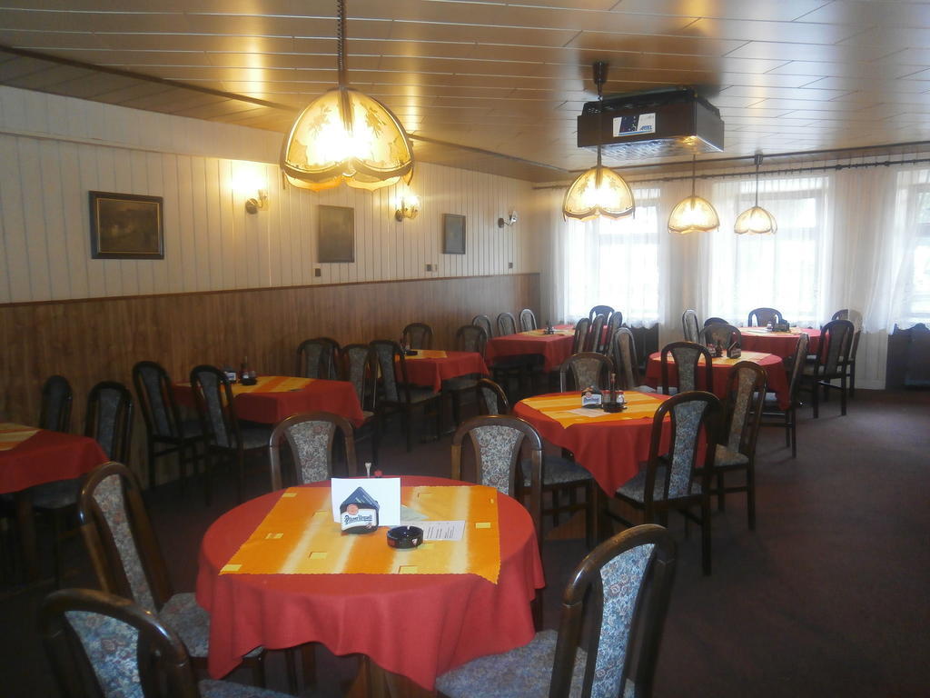 Hotel Fogl Nová Bystřice Екстериор снимка