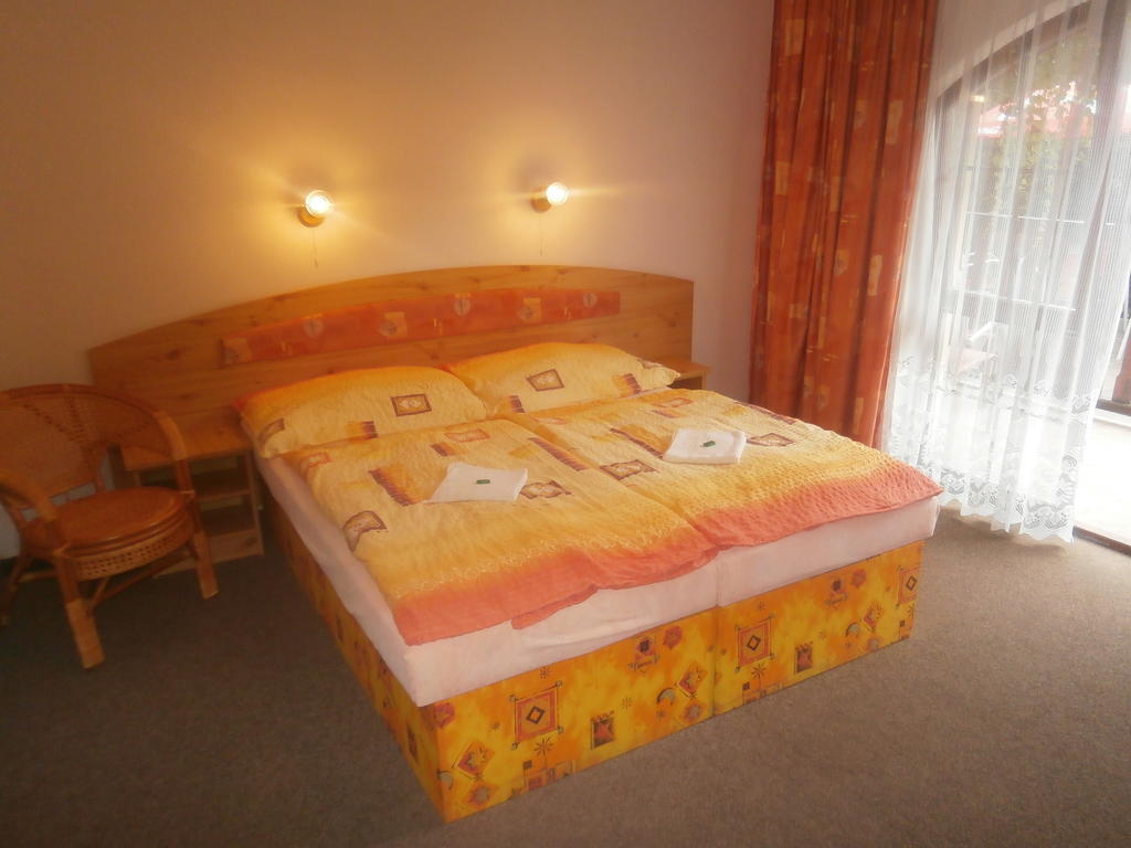 Hotel Fogl Nová Bystřice Стая снимка