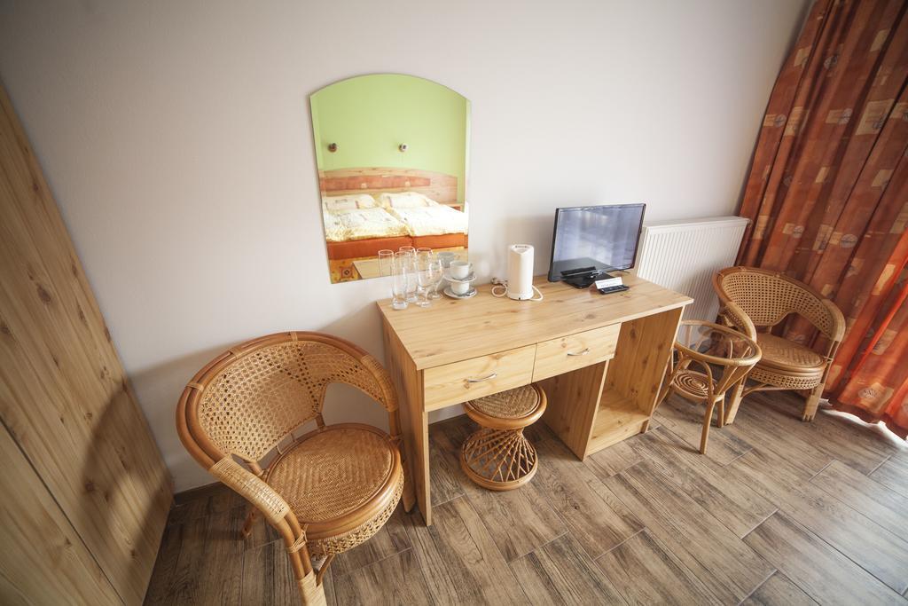 Hotel Fogl Nová Bystřice Екстериор снимка